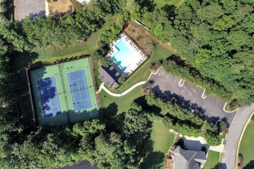 2132 Innsfail Dr, Lithonia GA  30078-2059 exterior