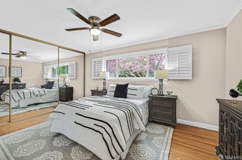 1678 Pepperwood Ct, Concord CA  94521-1126 exterior