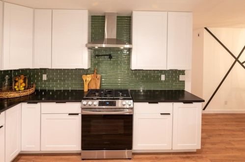 106 Cloudview Dr, Austin TX 78745-5619 exterior