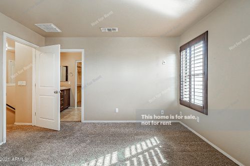 4905 5 Ave, Phoenix AZ 85041-3145 exterior