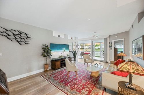 7504 Oleander Gate Dr, Naples, FL 34109-0634