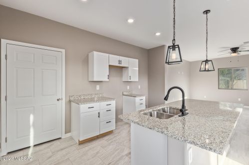 3426 Los Altos Ave, Tucson AZ  85705-3616 exterior