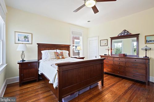 418 Fayette St, Alexandria VA 22314-2228 exterior