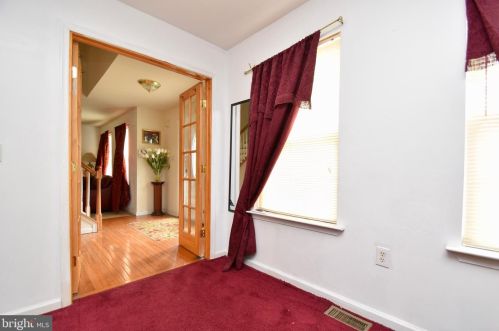 336 Schafer Blvd, New Castle DE 19720-8857 exterior