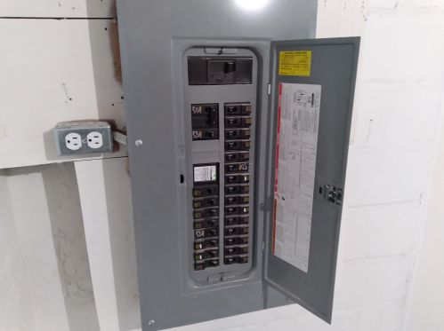 1433 Evans Ave, South Saint Paul MN exterior