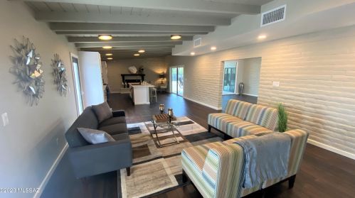 3955 Bear Canyon Rd, Tucson AZ  85749-8220 exterior