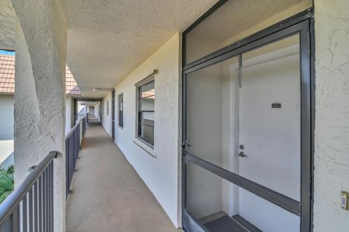 9220 14th St, Boca Raton FL  33428-6821 exterior