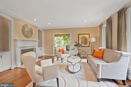 624 Live Oak Dr, Mc Lean VA 22101-1563 exterior