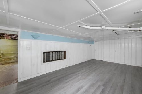 65 Capitol Vw Ave, Providence RI 02911 exterior