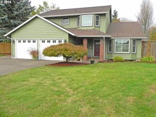 1476 Luella St, Eugene, OR 97401-6920