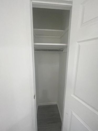 1130 Chambers Rd, Saint Louis MO 63137-1507 exterior