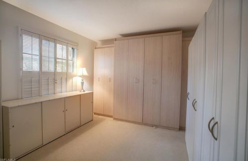 4646 Chippendale Dr, Naples FL 34112-5259 exterior