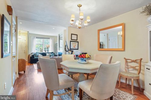 732 11 St, Washington DC 20010-2405 exterior