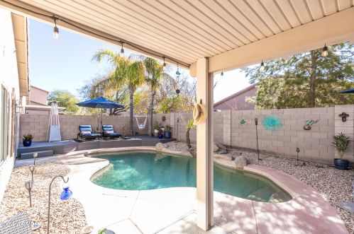 2591 Indian Wl Pl, Chandler AZ 85249-4168 exterior