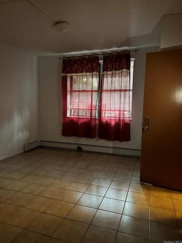 1477 Crotona Pl, Bronx NY 10456-2137 exterior