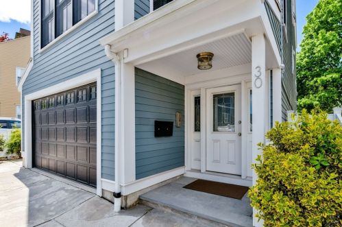 30 Middle St, Boston MA exterior