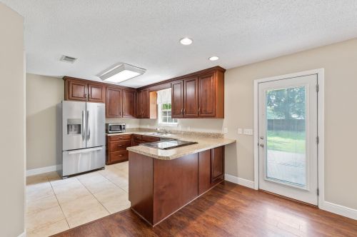 4583 Old Guernsey Rd, Milton FL  32571-8616 exterior