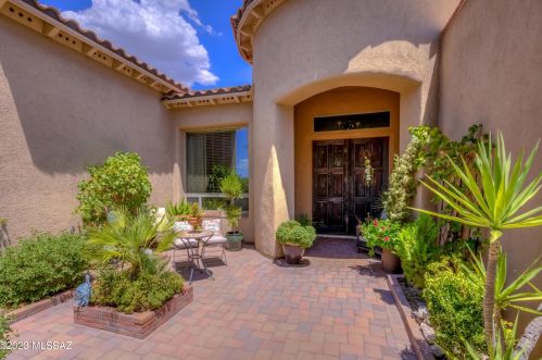 12742 Yellow Bird Rd, Tucson AZ 85755-7416 exterior