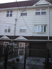 270 Berriman St, Brooklyn, NY 11208-2324