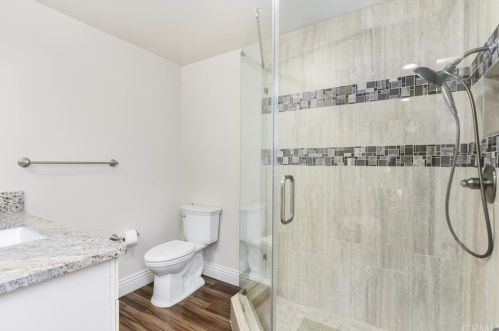 13561 Malena Dr, Tustin CA 92780-1914 exterior