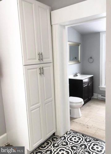 447 York St, Pottstown PA 19464-5273 exterior