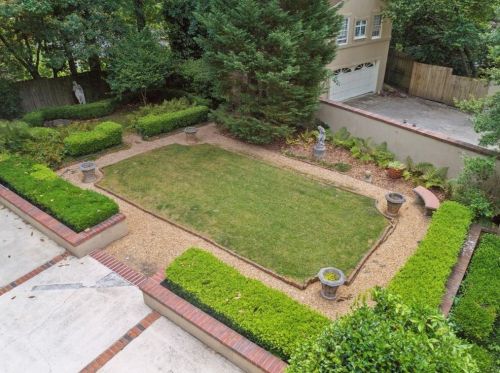 2515 Habersham Rd, Atlanta GA 30305-3566 exterior