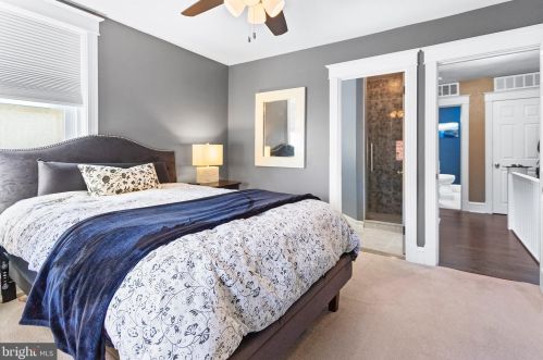 46 Wellington Rd, Ardmore PA 19003-3214 exterior