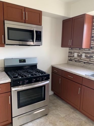 314 Jasper St, Gary IN 46405-2044 exterior