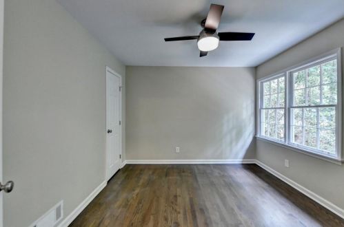 2349 Leisure Lk Dr, Atlanta GA 30338-5319 exterior