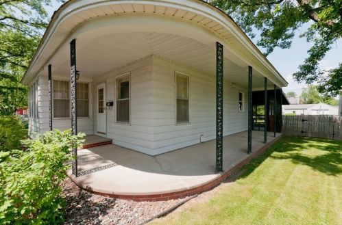 515 Marshall St, Canton, WI 54868-1570