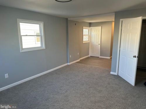 300 Beech St, Pottstown PA 19464-6403 exterior