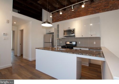 1515 Mckean St, Philadelphia PA  19145-3033 exterior