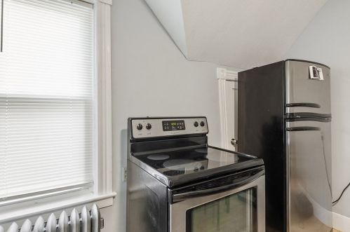 15 Isabella St, Worcester MA 01603-2122 exterior