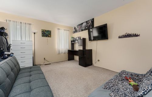 3647 Kenbrooke Ct, Kalamazoo MI 49006-5438 exterior