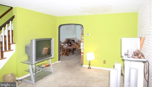 855 14 St, Chester PA 19013-5801 exterior