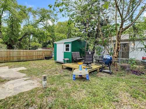 8302 22 St, Tampa FL 33604-2104 exterior