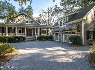 12 Oak Forest Dr, Bluffton, SC 29909-4255