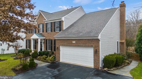 951 Rhonda Pl, Leesburg VA  20175-5632 exterior