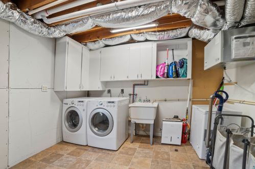 45 Deerwood St, Duluth MN 55811-3439 exterior