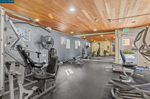 710 Teatree Ct, San Jose CA 95128-4725 exterior