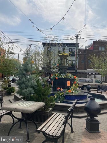 1602 12 St, Philadelphia PA 19148-1002 exterior