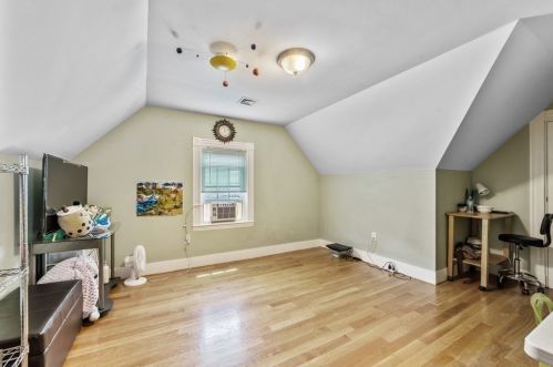 113 Hancock St, Boston MA exterior