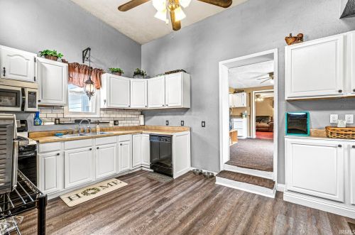 14544 Day Rd, Mishawaka IN 46545-4523 exterior