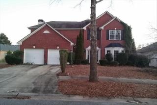 7592 Cole Ln, Atlanta GA  30349-1092 exterior