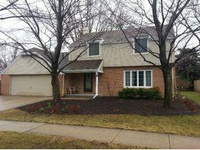 1924 Edgewood Ave, Appleton, WI 54914-2433