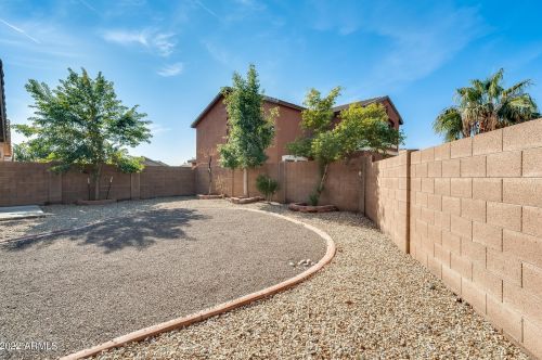 7104 31st Dr, Phoenix AZ  85041-9324 exterior