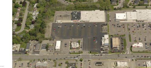 6185 Westnedge Ave, Kalamazoo MI  49002-6306 exterior