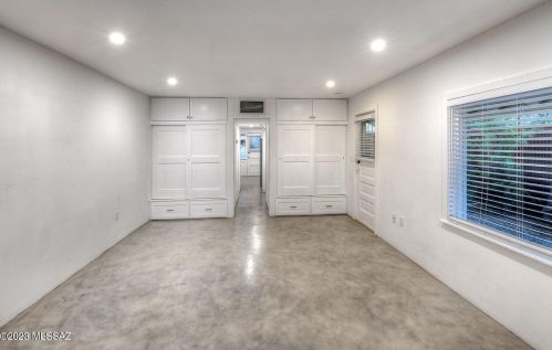 2015 8 St, Tucson AZ 85719-5515 exterior