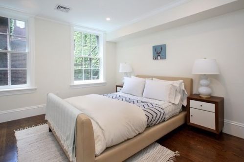 16 Pinckney St, Boston MA exterior