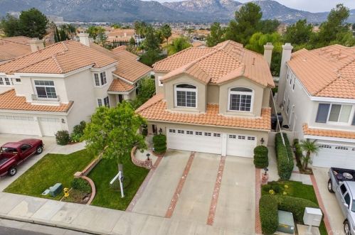 45361 Camino Monzon, Temecula, CA 92592-1300